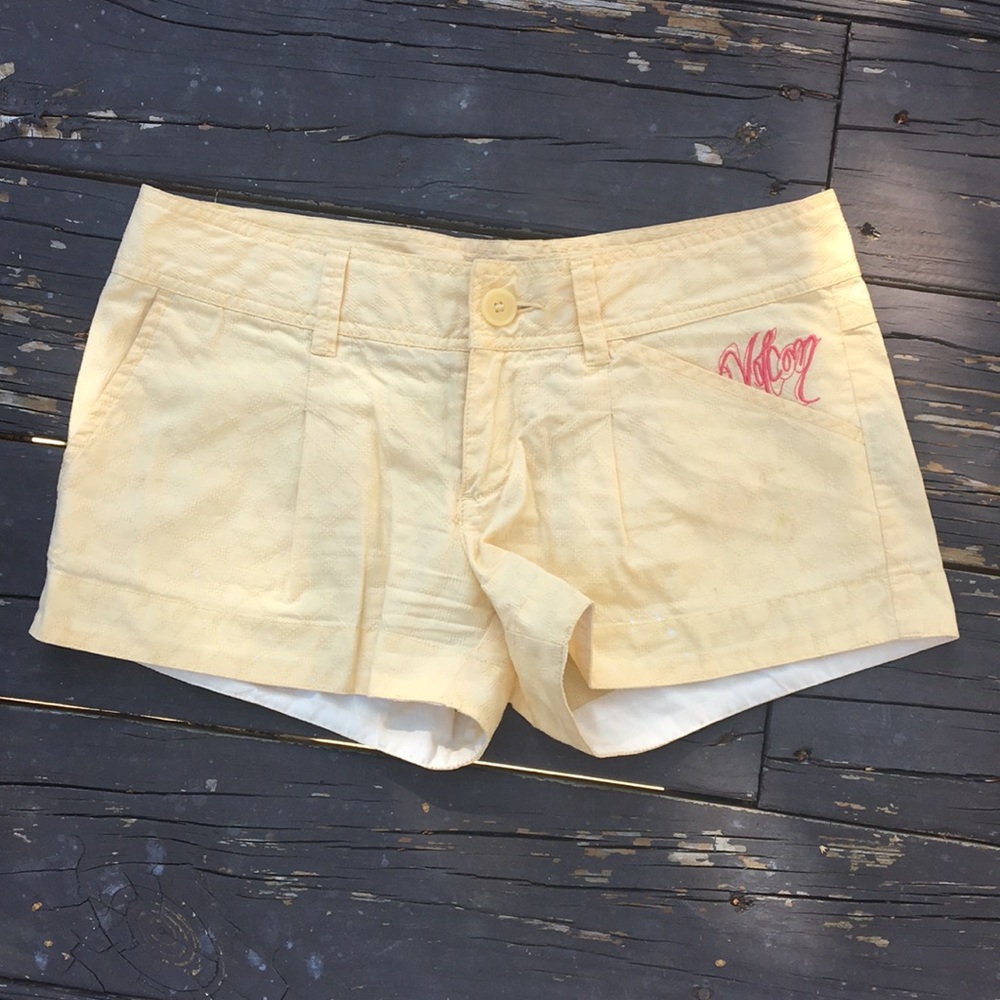 Juniors Volcom Shorts